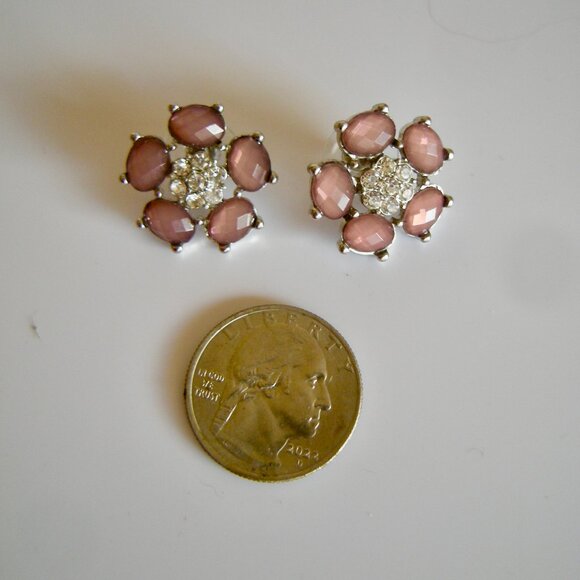 Rhinestone And Pink Flowers Pierced Earrings - Silver tone - Picture 2 of 4